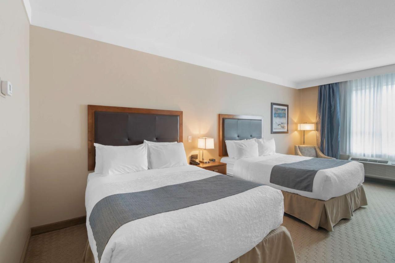 Best Western Plus Revelstoke Bagian luar foto