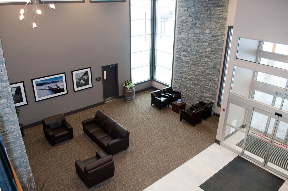 Best Western Plus Revelstoke Bagian luar foto