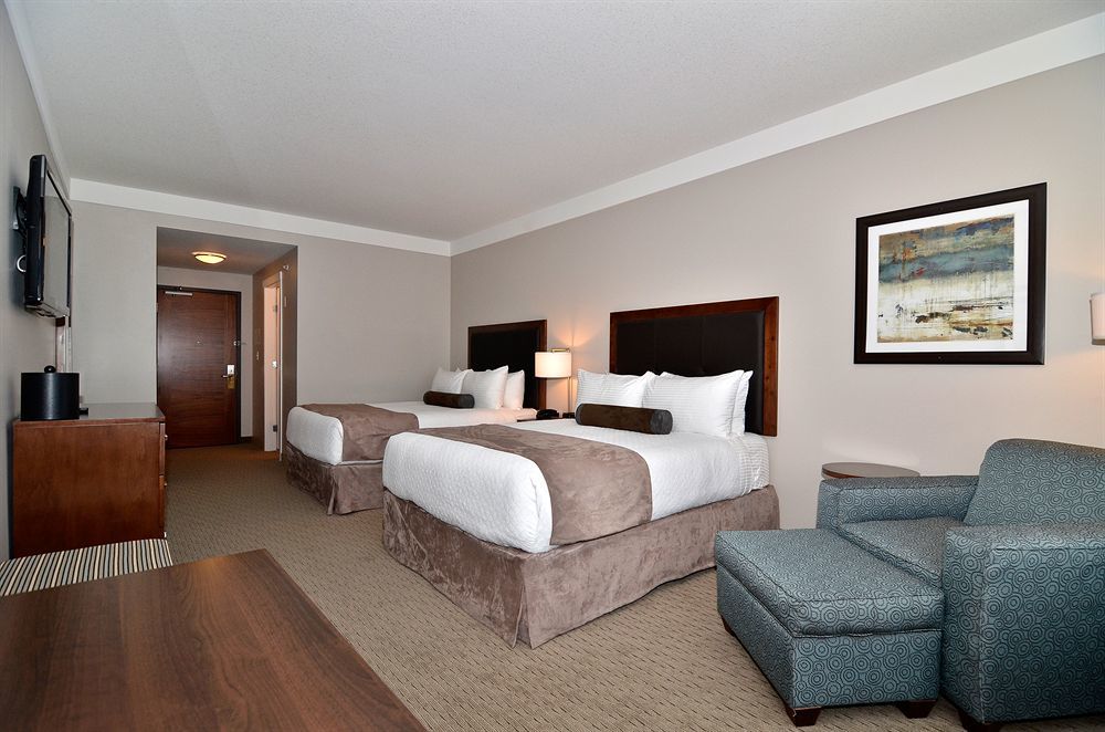Best Western Plus Revelstoke Bagian luar foto