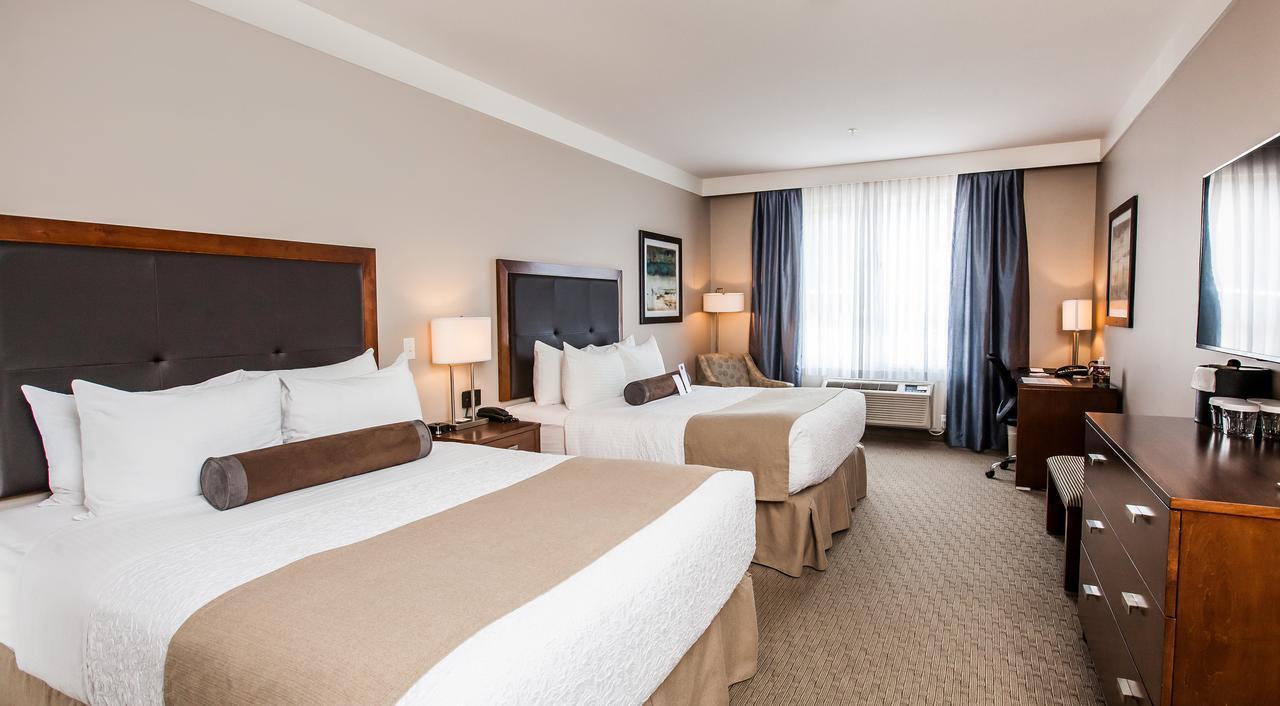 Best Western Plus Revelstoke Bagian luar foto